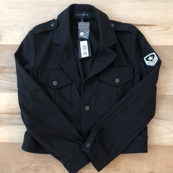 Laveer Cropped Jacket - Picture 2 of 6